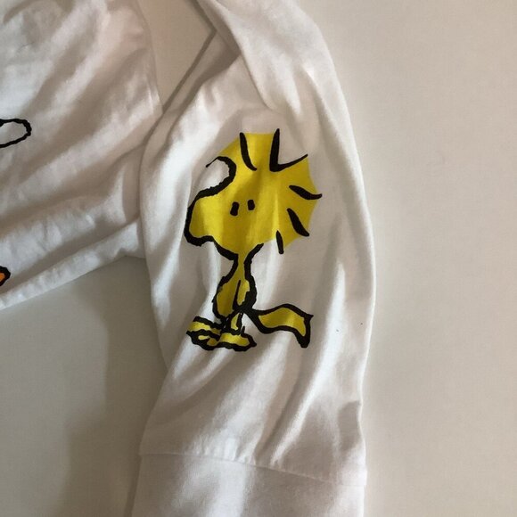 Peanuts Size Large Long Sleeve Cropped White T-Shirt Preloved - Picture 3 of 6